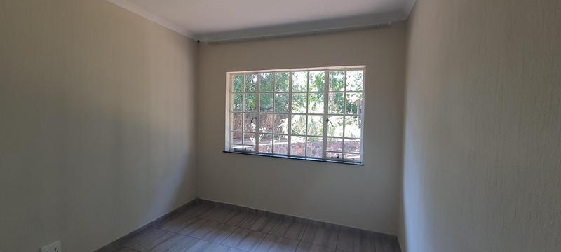 To Let 3 Bedroom Property for Rent in Faerie Glen Gauteng