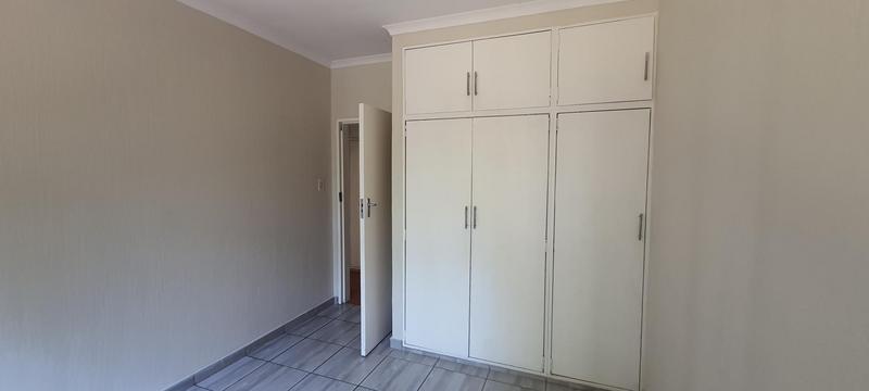 To Let 3 Bedroom Property for Rent in Faerie Glen Gauteng