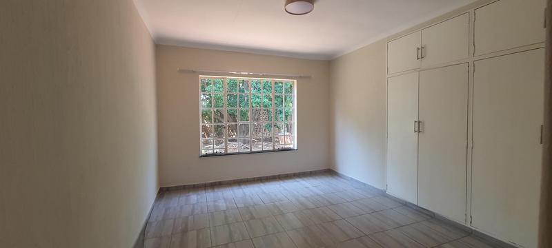 To Let 3 Bedroom Property for Rent in Faerie Glen Gauteng