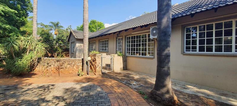 To Let 3 Bedroom Property for Rent in Faerie Glen Gauteng