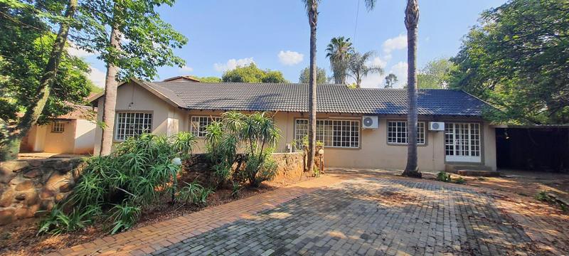 To Let 3 Bedroom Property for Rent in Faerie Glen Gauteng