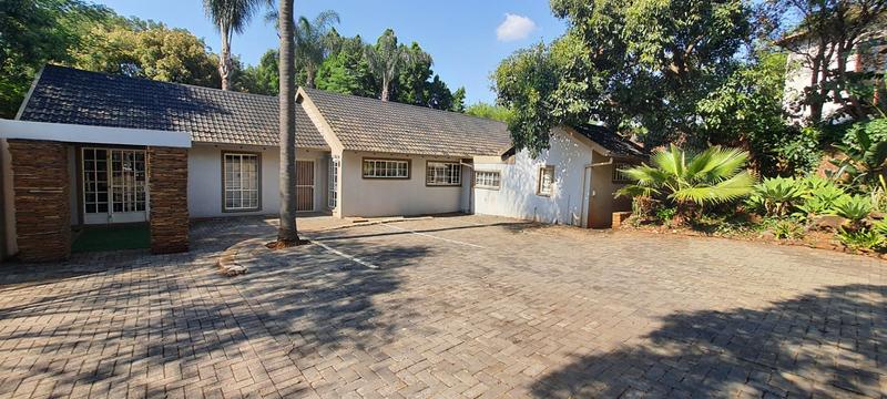 To Let 3 Bedroom Property for Rent in Faerie Glen Gauteng