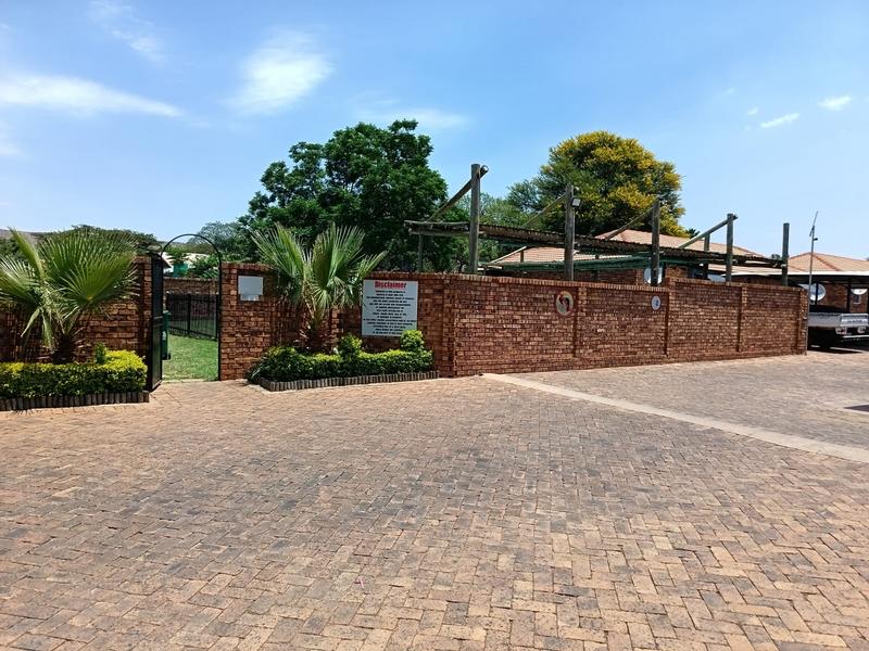 3 Bedroom Property for Sale in Andeon Gauteng