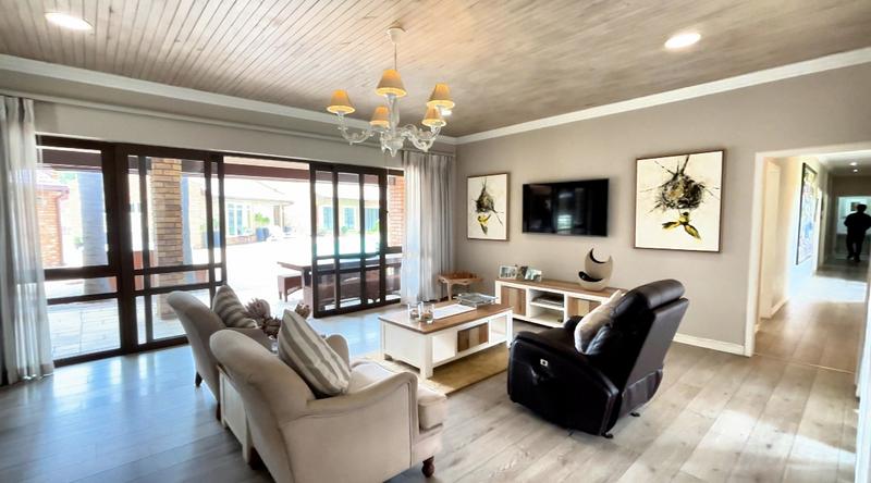 6 Bedroom Property for Sale in Randjesfontein A H Gauteng