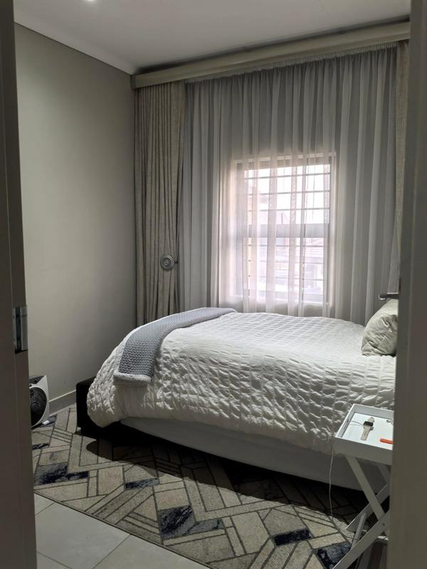 4 Bedroom Property for Sale in Lion Pride Gauteng