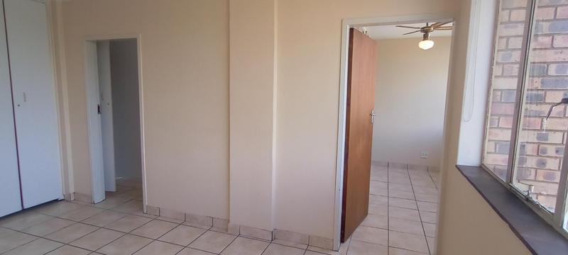 To Let 1 Bedroom Property for Rent in Sunnyside Gauteng