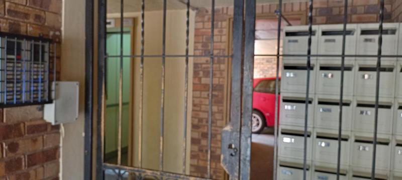 To Let 1 Bedroom Property for Rent in Sunnyside Gauteng