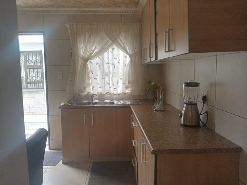 3 Bedroom Property for Sale in Palm Ridge Gauteng