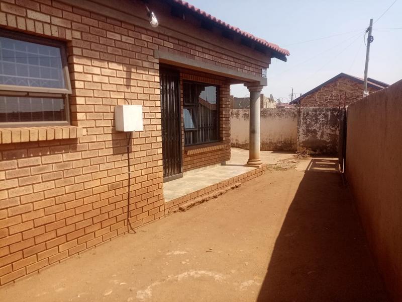 3 Bedroom Property for Sale in Siluma View Gauteng