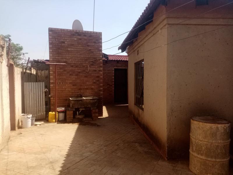 3 Bedroom Property for Sale in Siluma View Gauteng