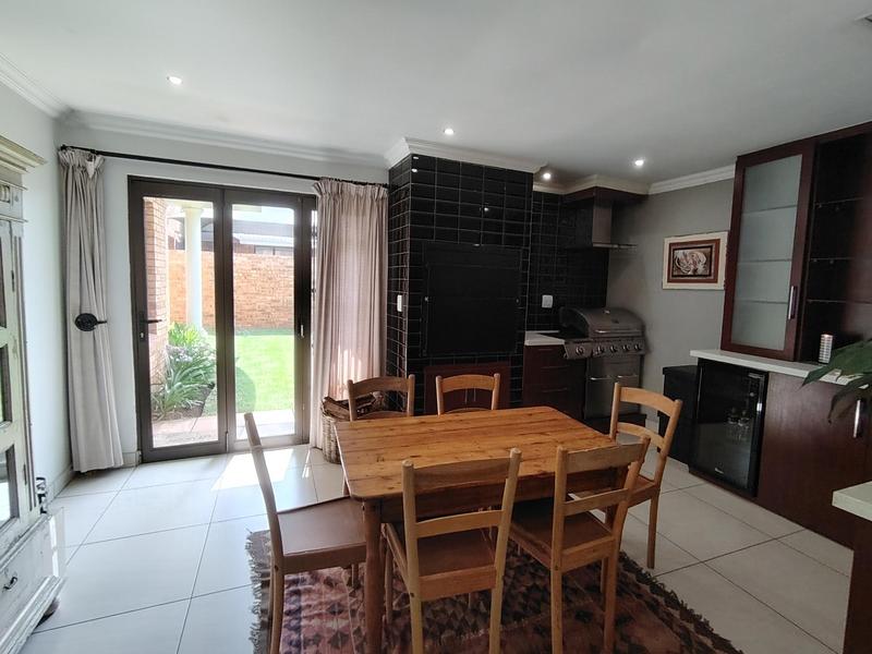 To Let 5 Bedroom Property for Rent in Wierdaglen Estate Gauteng