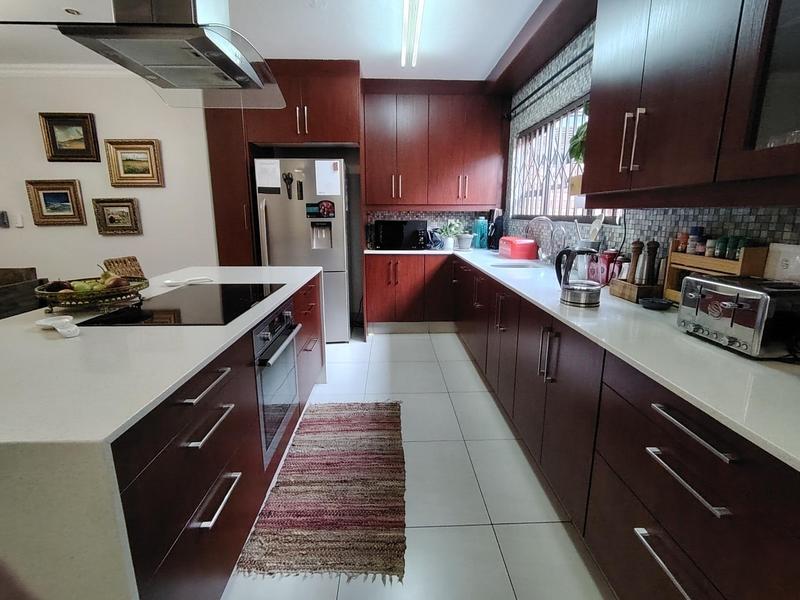 To Let 5 Bedroom Property for Rent in Wierdaglen Estate Gauteng