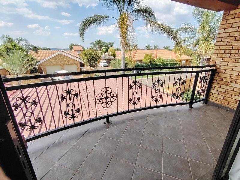 To Let 5 Bedroom Property for Rent in Wierdaglen Estate Gauteng