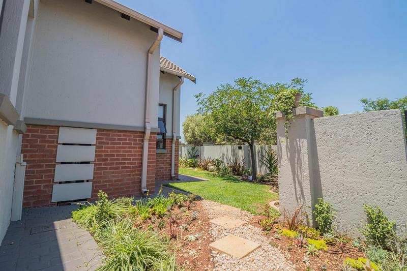 3 Bedroom Property for Sale in Midstream Hill Gauteng