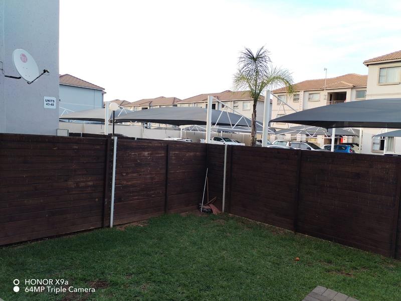 To Let 2 Bedroom Property for Rent in Bardene Gauteng