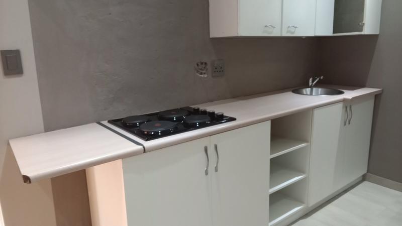 To Let 1 Bedroom Property for Rent in Observatory Gauteng