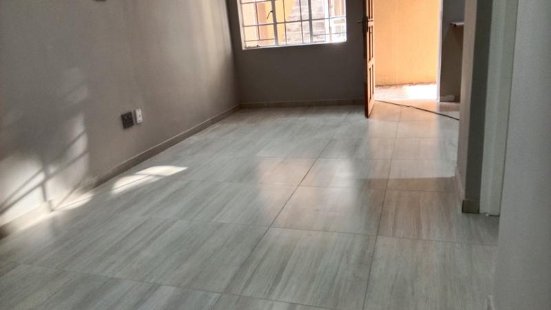 To Let 1 Bedroom Property for Rent in Observatory Gauteng