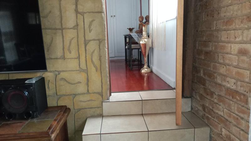 4 Bedroom Property for Sale in Kensington Gauteng