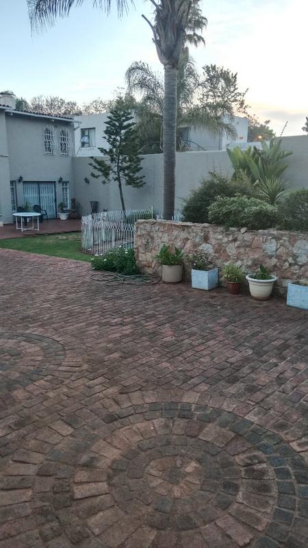 5 Bedroom Property for Sale in Observatory Gauteng