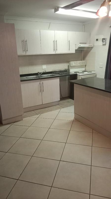 5 Bedroom Property for Sale in Observatory Gauteng