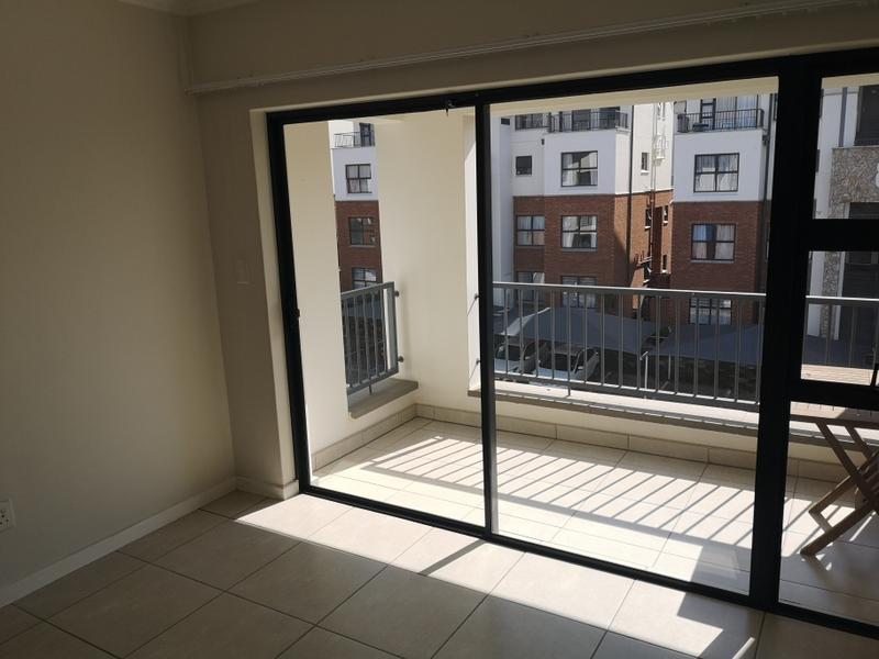 1 Bedroom Property for Sale in Olivedale Gauteng