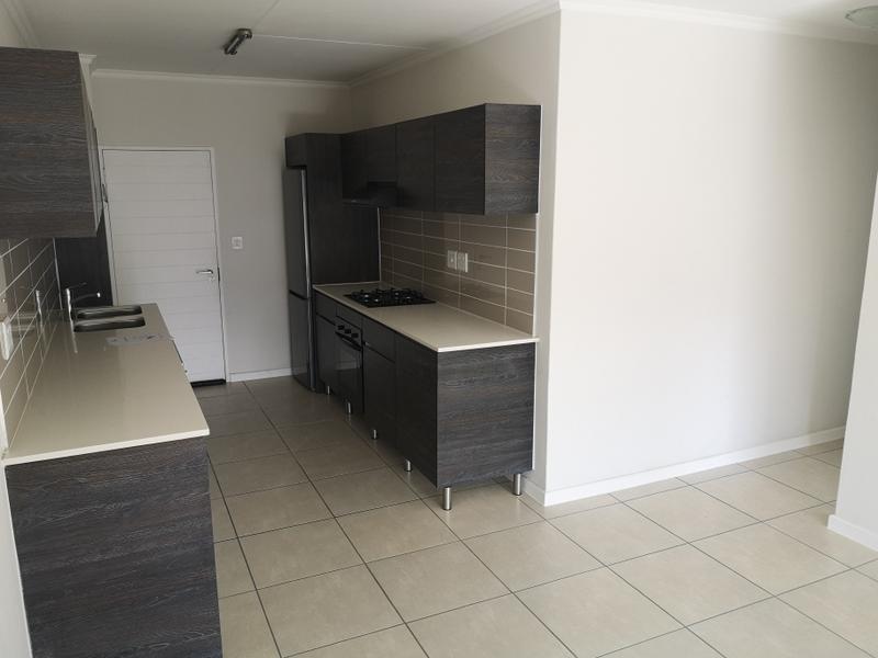 1 Bedroom Property for Sale in Olivedale Gauteng