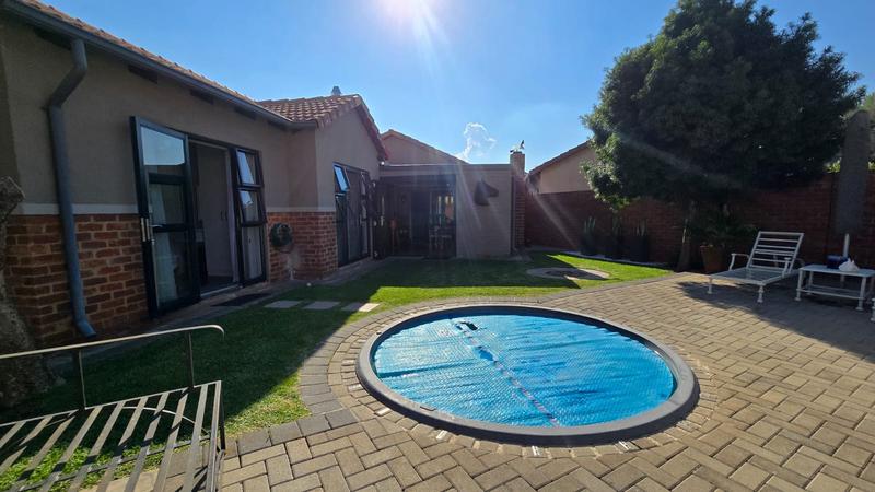 4 Bedroom Property for Sale in Montana Gauteng