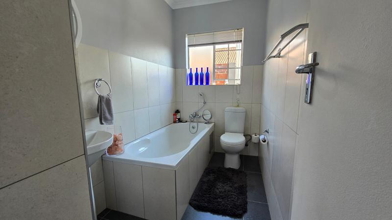 4 Bedroom Property for Sale in Montana Gauteng