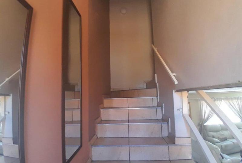 3 Bedroom Property for Sale in New Redruth Gauteng