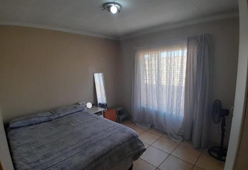 3 Bedroom Property for Sale in New Redruth Gauteng