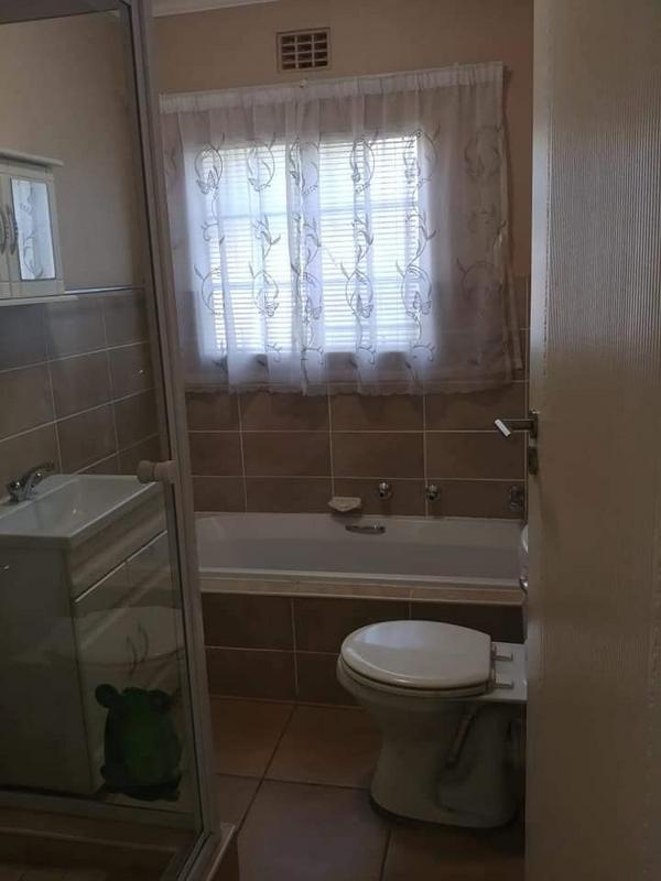 To Let 2 Bedroom Property for Rent in Meyerton Central Gauteng