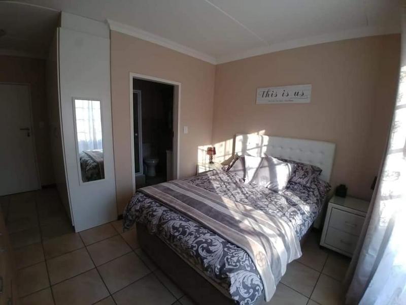 To Let 2 Bedroom Property for Rent in Meyerton Central Gauteng