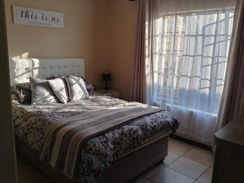 To Let 2 Bedroom Property for Rent in Meyerton Central Gauteng