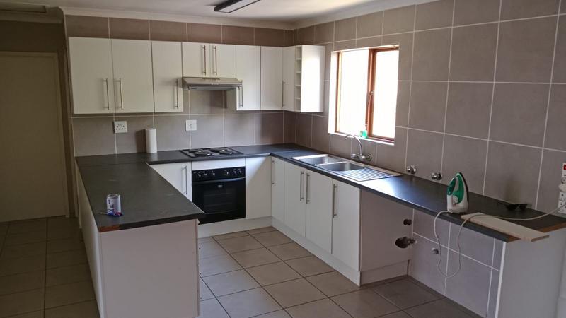 2 Bedroom Property for Sale in Douglasdale Gauteng