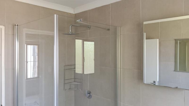 2 Bedroom Property for Sale in Douglasdale Gauteng