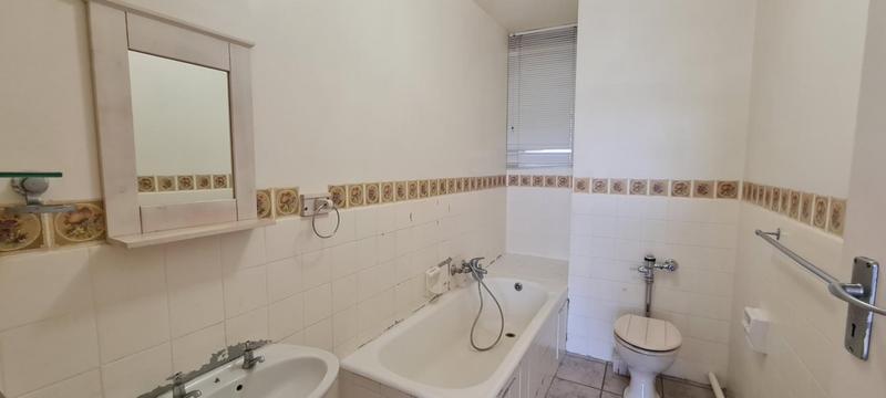 2 Bedroom Property for Sale in Bedford Gardens Gauteng