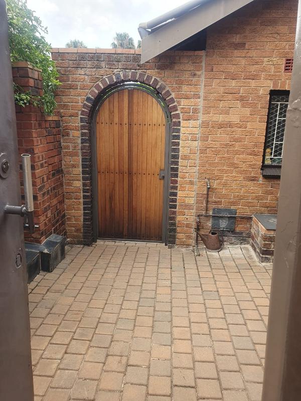 4 Bedroom Property for Sale in Bedfordview Gauteng