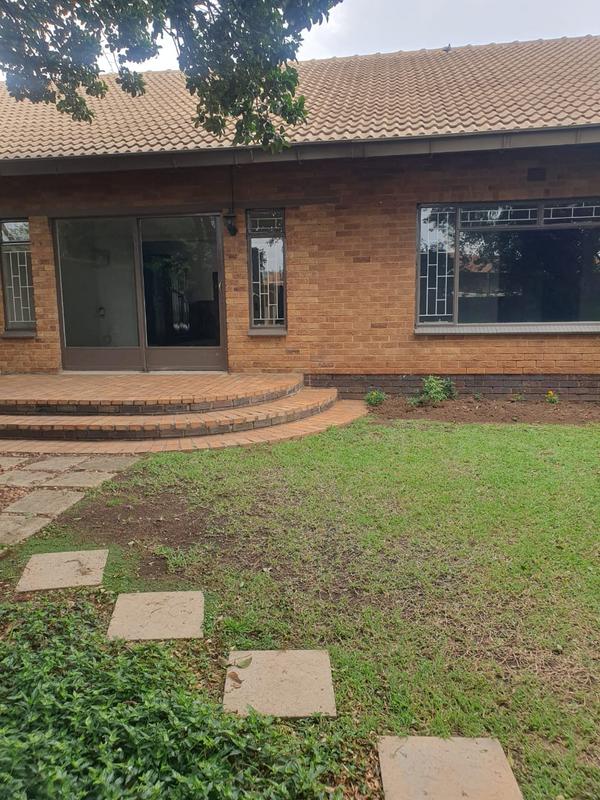 4 Bedroom Property for Sale in Bedfordview Gauteng