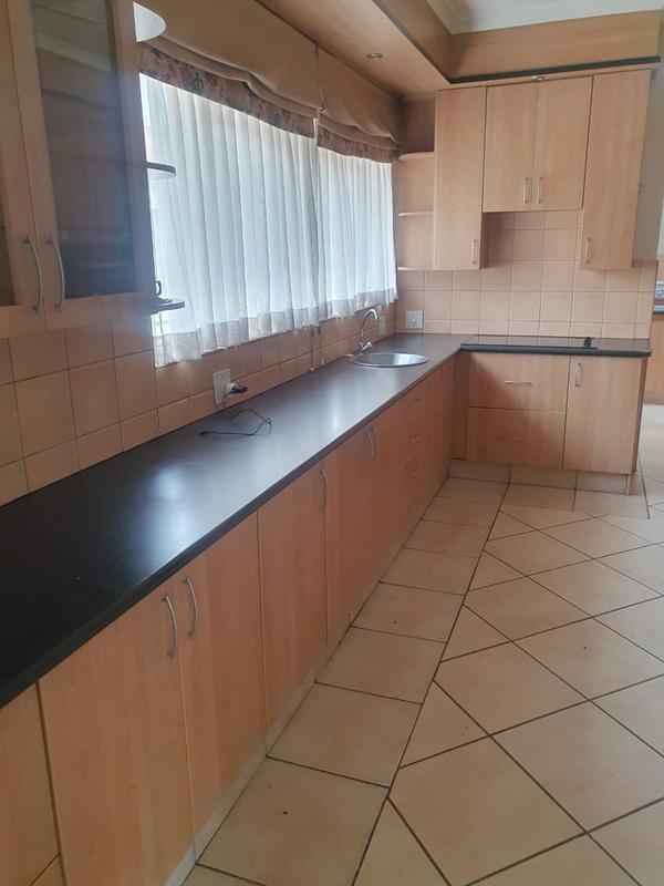 4 Bedroom Property for Sale in Bedfordview Gauteng