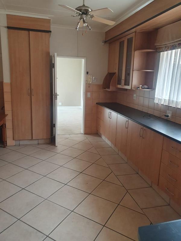 4 Bedroom Property for Sale in Bedfordview Gauteng