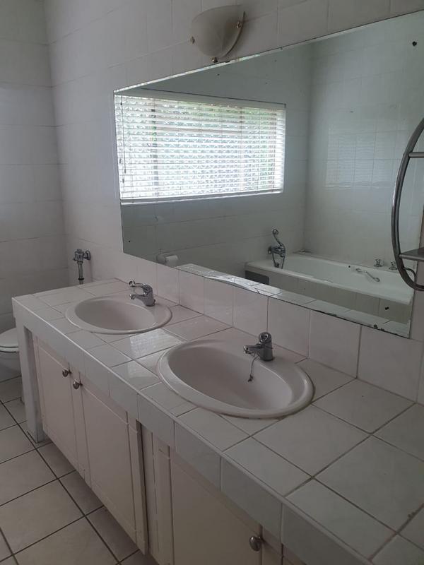 4 Bedroom Property for Sale in Bedfordview Gauteng