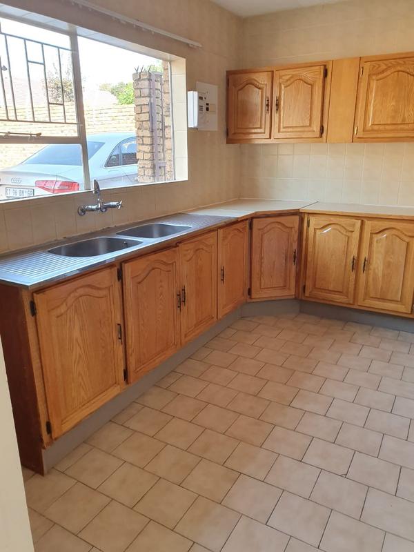 To Let 3 Bedroom Property for Rent in Kempton Park Gauteng