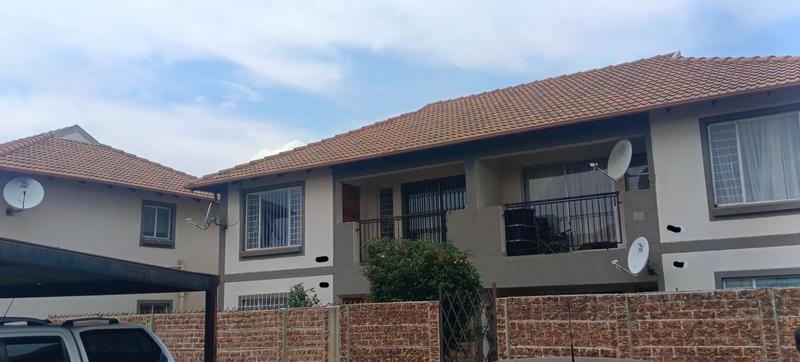 2 Bedroom Property for Sale in Parkrand Gauteng