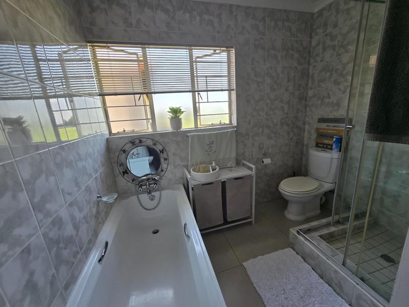 2 Bedroom Property for Sale in Parkrand Gauteng