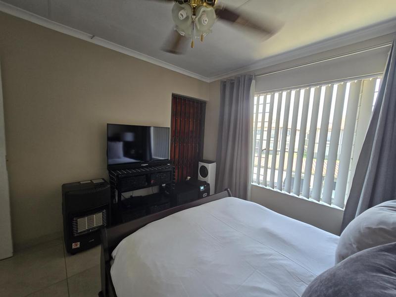 2 Bedroom Property for Sale in Parkrand Gauteng