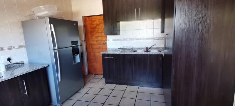 4 Bedroom Property for Sale in Constantia Kloof Gauteng