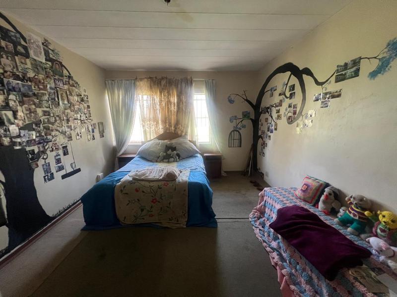 2 Bedroom Property for Sale in Greenhills Gauteng