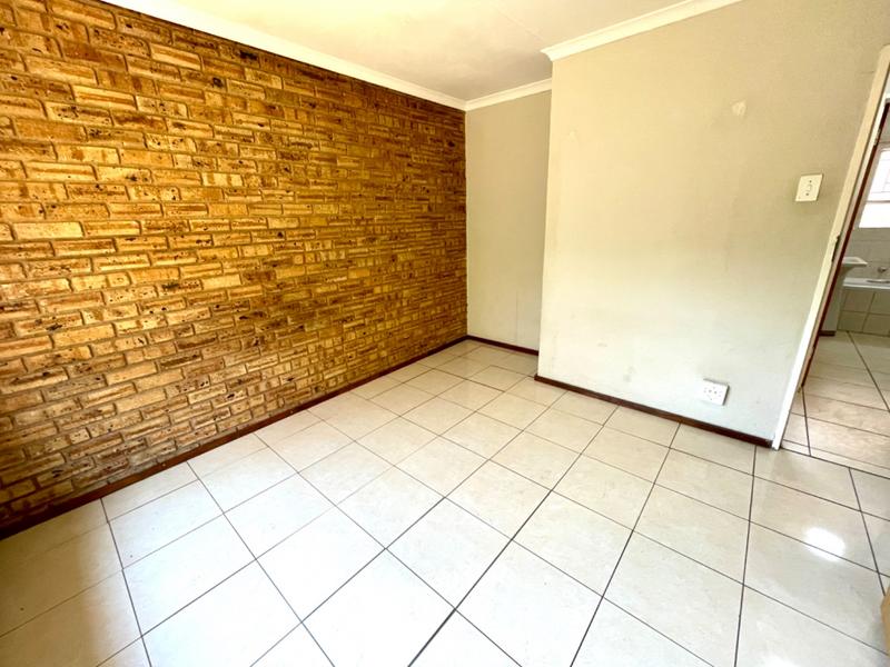 2 Bedroom Property for Sale in Krugersdorp North Gauteng