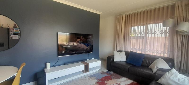 To Let 3 Bedroom Property for Rent in Thatchfield Gauteng