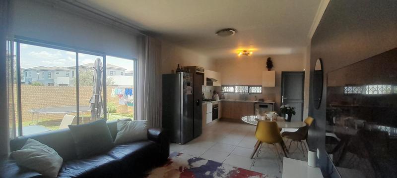 To Let 3 Bedroom Property for Rent in Thatchfield Gauteng